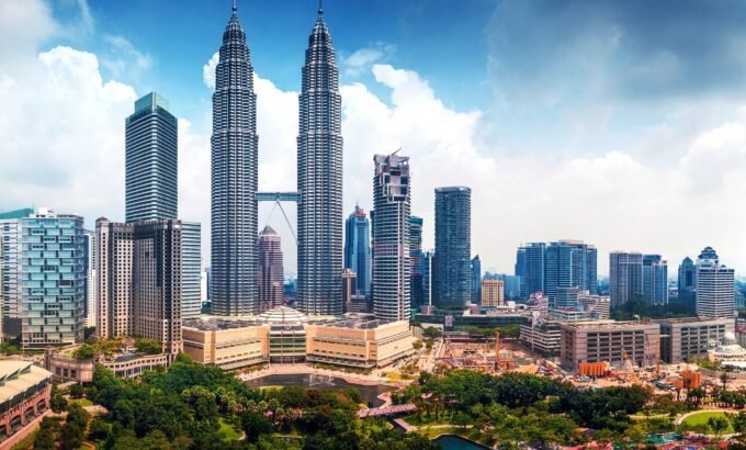 CREATOR: gd-jpeg v1.0 (using IJG JPEG v80), quality = 90